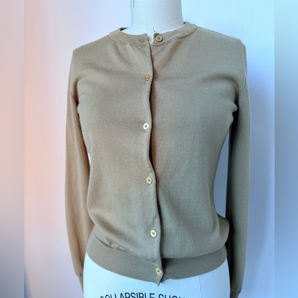 Moschino Tan Button-Up Cardigan Lana Wool size 6, Italian size 40, sweater - Picture 3 of 15